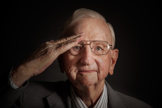 Elderly_Portrait_Austin_Photographer_Dennis_Burnett_10